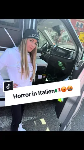 Horror in Italien🇮🇹😡😤🤬 #camping #camper #italien #ausgeraubt #campinglife #campingtrip #urlaub #schock #fyp #fyppage #schlagersängerin #vorsicht #campervanlife 