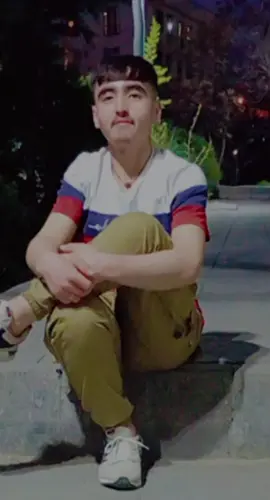 #💔🤚🏻😔 