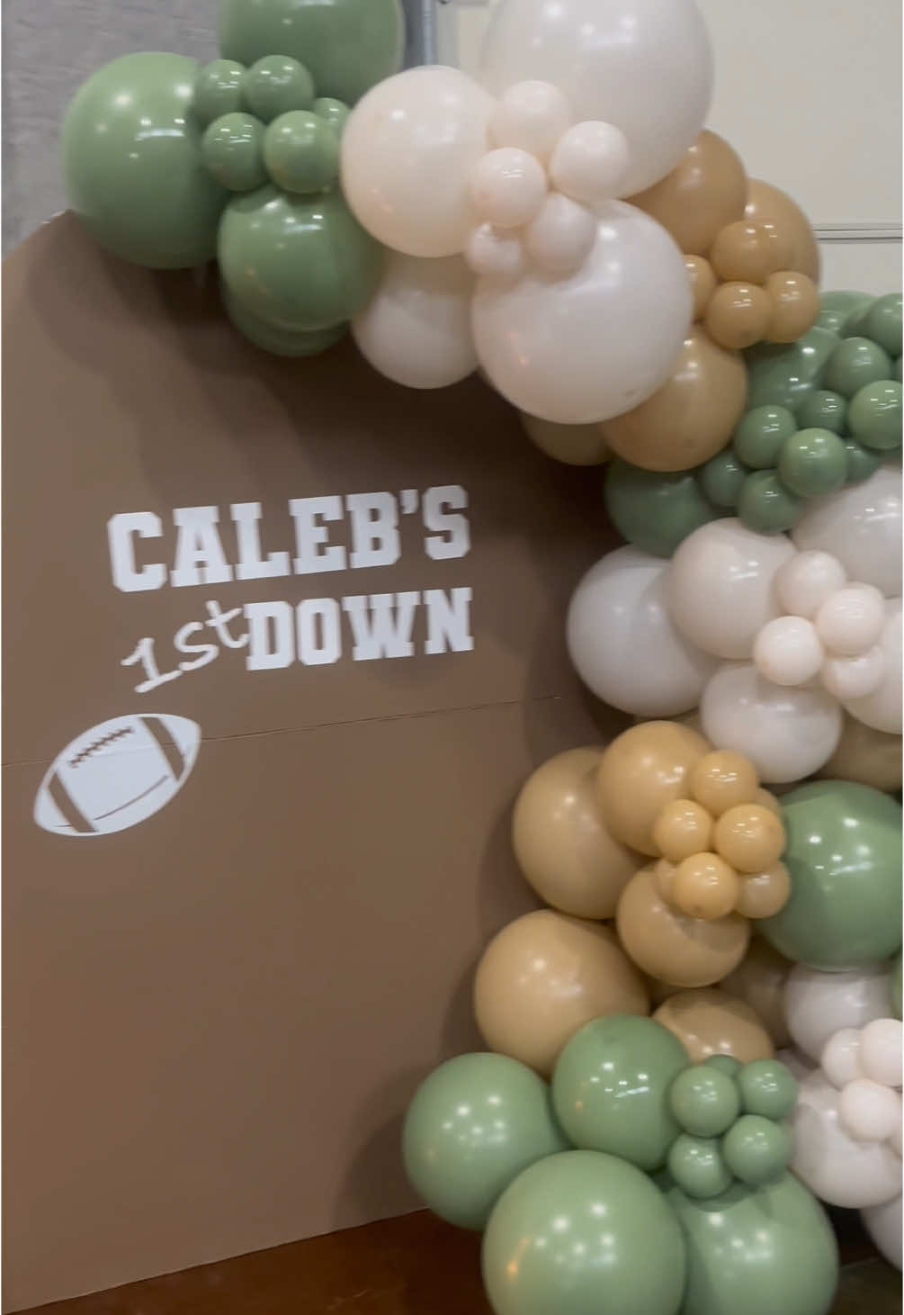 Caleb’s First Year Down 🏈 #firstbirthdayparty #firstbirthdayideas  #partyideas 