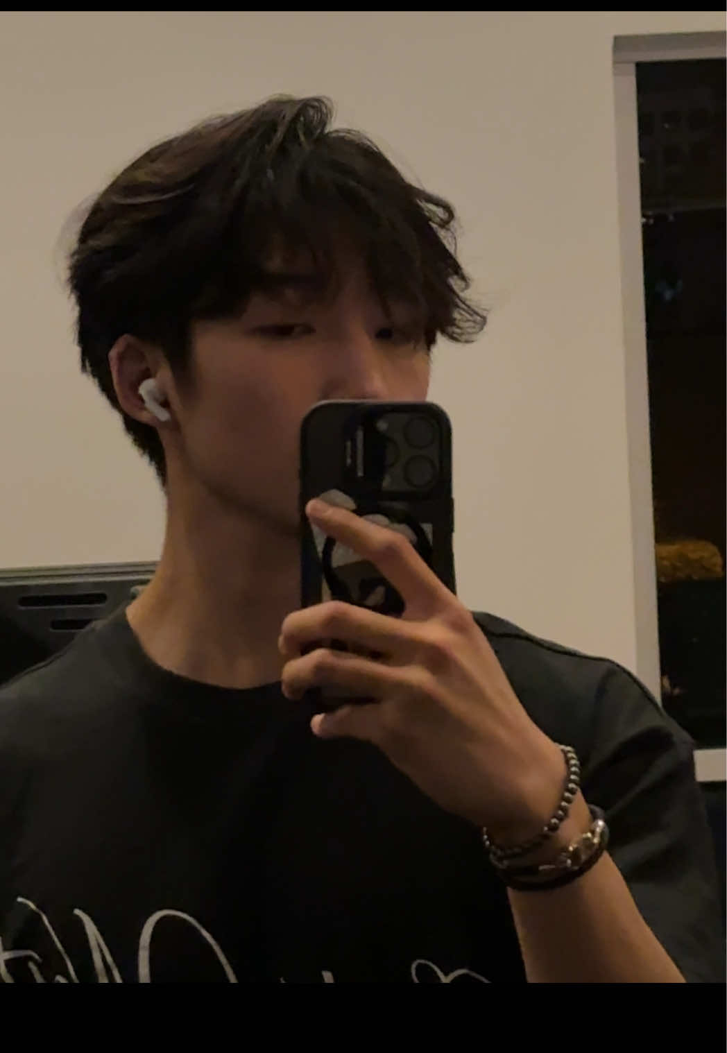 me taking haircut video to show salon