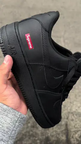 AF1 Black❌Supreme👹Wsp 936177467📲🇵🇪 #fyp #nike #af1  #sneakers #supreme #moda #tendencia 