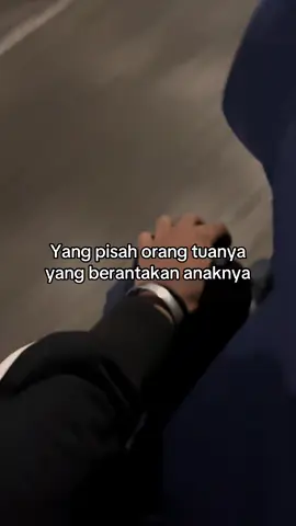 Kenapa, yaa karena kita kuat🙂#fyp #foryou #foryoupage 