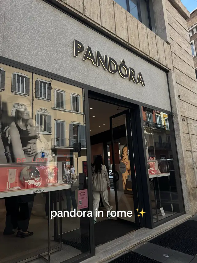 I love my pandora bracelet stack and knew I had to get one during my trip to rome and I found the cutest colosseum one - which is amazing because the colosseum turned out to be my favorite historic site in rome 🤌🏽 @Pandora  #pandora #rome #pandorabracelet #italy #romethingstodo #fyp #travel #eurosummer 