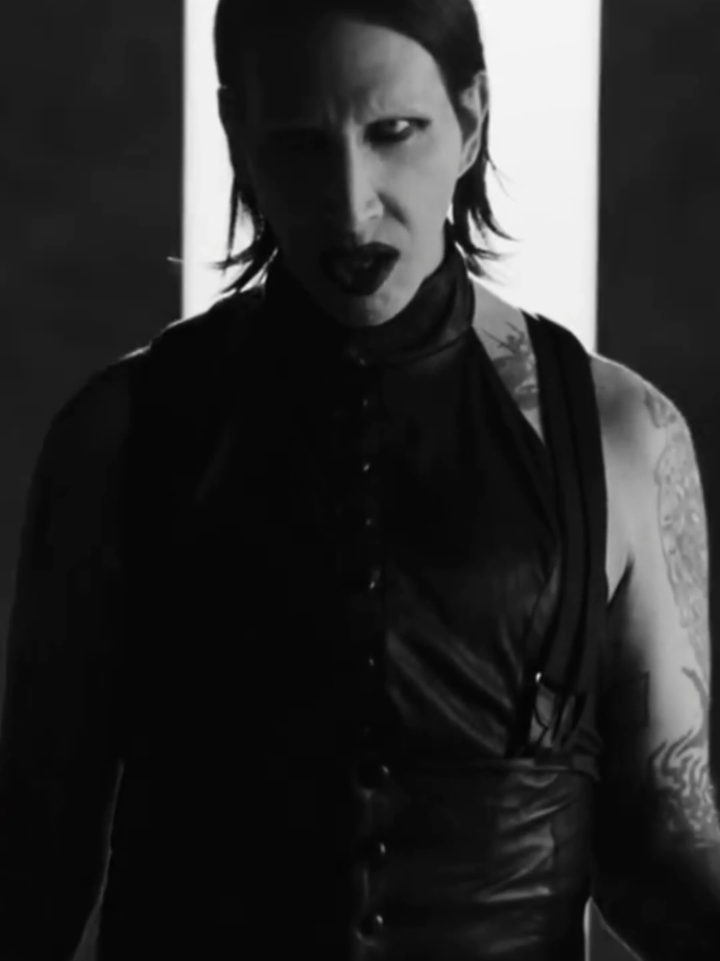 Marilyn Manson in Falling In Reverse New Song 