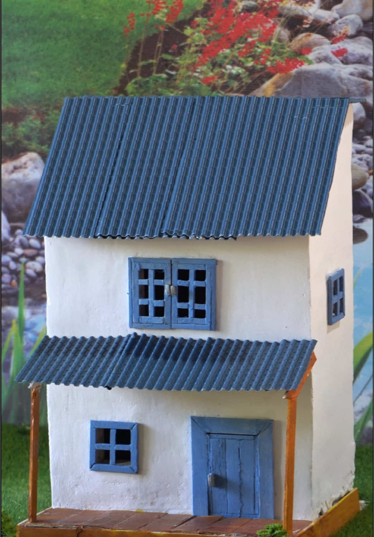 DIY: Build a Two-Story Mini House Using Small Bricks #miniature #DIY