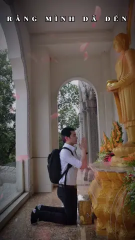 Đời là cõi tạm, người là khách qua đường. Có thương nhau thì đừng đợi đến mai, vì mai chưa chắc còn được thấy nhau.