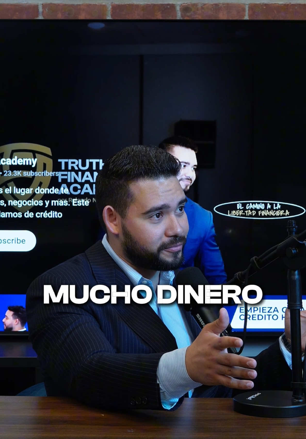 💰 ¿Sabes en qué categoría de dinero estás atrapado? De $0 a $100,000 mensuales, cada nivel requiere un enfoque COMPLETAMENTE distinto. Lo que funciona a $5,000 te sabotea a $30,000. Descubre por qué la mayoría se estanca por DÉCADAS en la misma categoría y aprende las estrategias específicas para romper cada techo financiero. En TFA te damos las herramientas para ascender en esta escalera del éxito financiero. ¡El tiempo que pierdes hoy es dinero que no generarás mañana!  Sígueme en Instagram y envíame un mensaje con la palabra TFA y descarga hoy la app 🔥 #TFA #finanzas #latinosenusa #dinero #emprendedor #parati #fyp