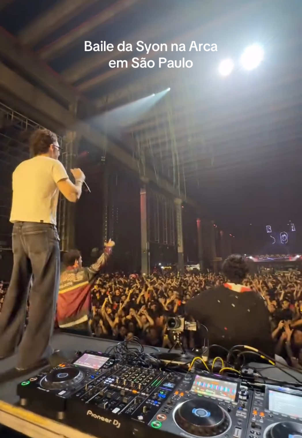 Baile da Syon na Arca em São Paulo foi nessa vibe 🫶✨