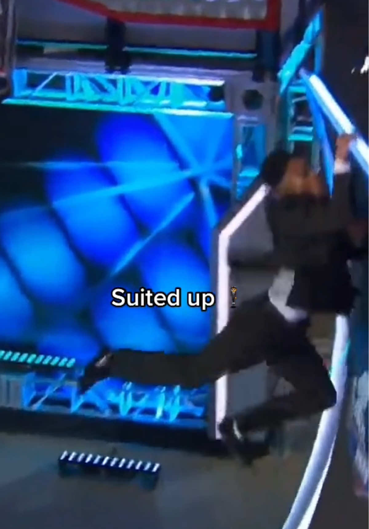 When Donovan has his suit and tie, he can do anything! 🙂‍↕️🙌🏼 #ninjawarrior #ANW #AmericanNinjaWarrior #warpedwall 