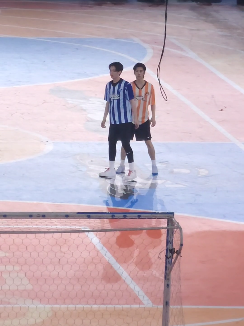 เอ็นดูภูตอนนั่งดูและเอ็นดูอีกทีตอนลงสนามวิ่งฉ่ำน่ารักๆๆๆ #ภูธัชชัย #ภูธัชชัยลิ้มปัญญากุล #olympop2025 #olympop #busbecauseofyouishine #olympopday #bus #beus #phutatchi 