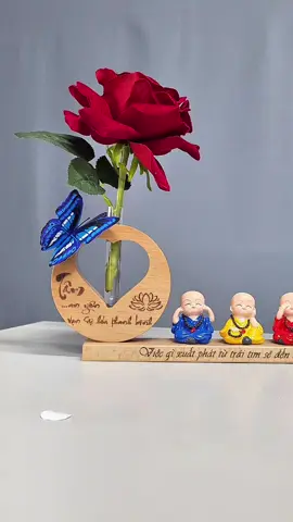 Chỉ một thay đổi nhỏ nhưng kết quả mang lại rất lớn sinh động hơn, ý nghĩa hơn để mang lại hiệu quả trong công việc #vanphongphamsangtao #trangtribanlamviec #đồ để bút handmade #sángtạo #thucong 