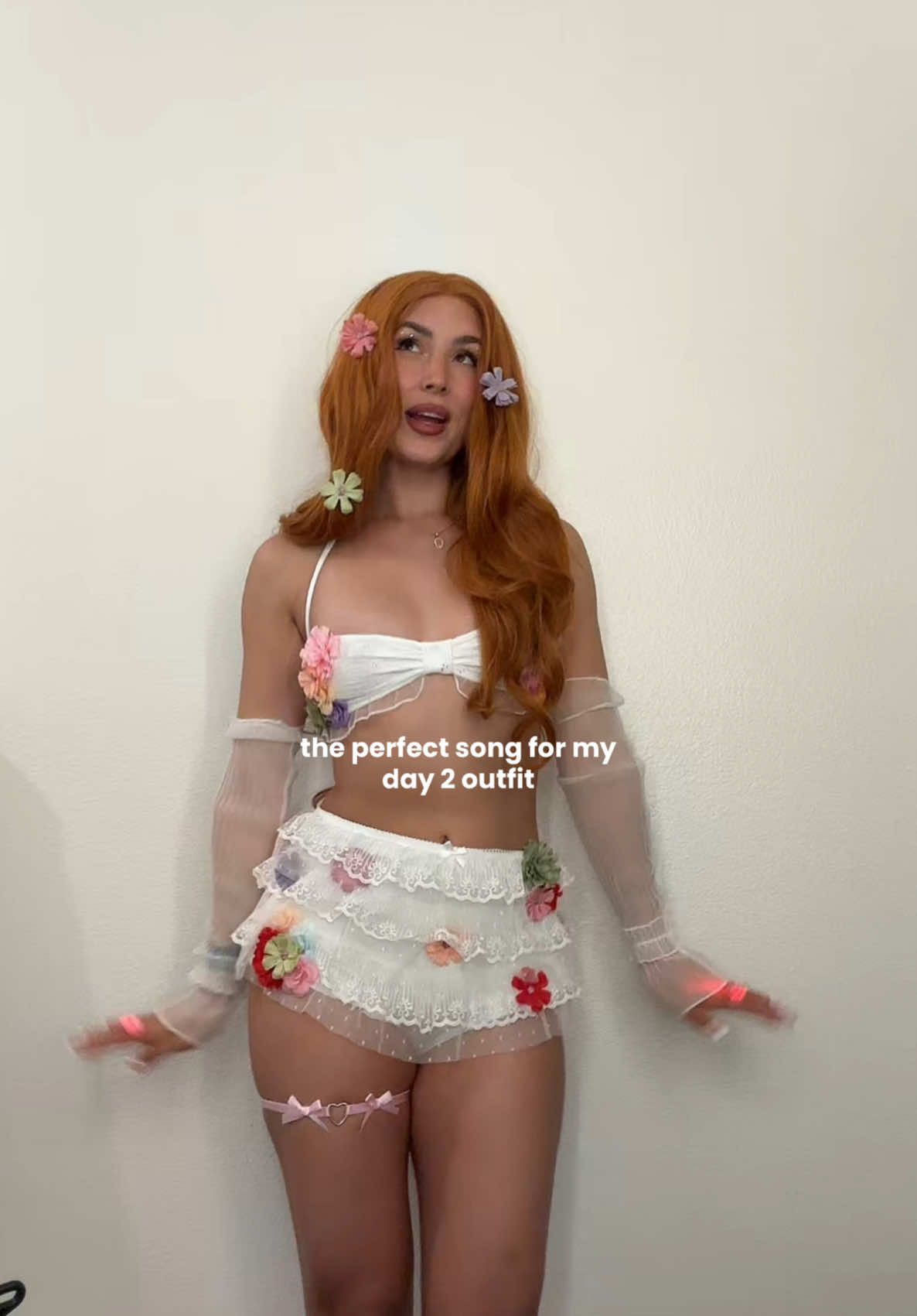 I love this song sm🎶  #edclasvegas #edc2025 #edcoutfit #diyraveoutfit 