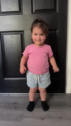 She is backkkk  #dancer #dancetok #toddlersoftiktok #mamaof2  #latin #latina #toddlertok 