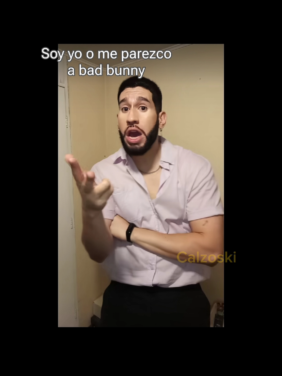 me parezco a bad bunny? #humor #memes #calzoski 