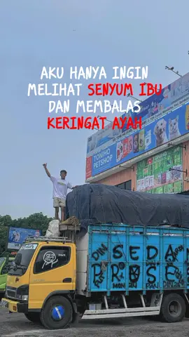 hanya ingin melihat bahagia seorang ibu membalas keringat ayah😔 #fypシ゚ #viralvidio  #herexmbojo