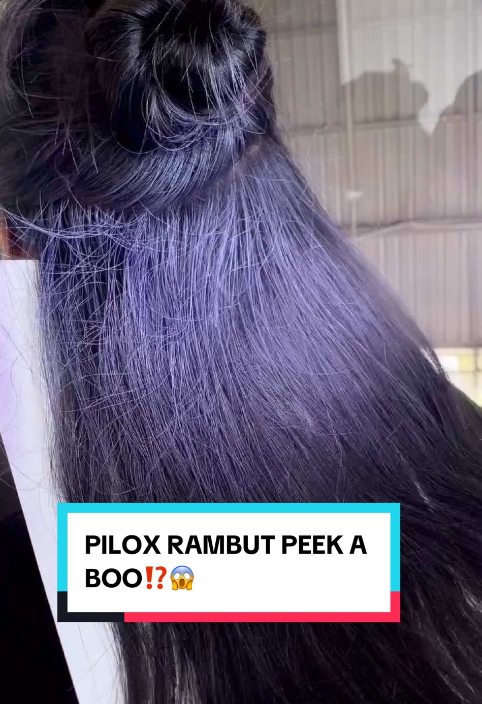 PEEK-A-BOO SATSET TINGGAL PILOX⁉️😱 Pilox rambut kali ini pakai warna JELLYFISH (Lilac) ombre pake OCEAN (biru)🧜🏻‍♀️ Hasilnya super CAKEP warnanya GEMAS✨ Siapa pernah cobain Pilox Rambut ini?🤩 #salsacosmetic #beautyiseasy #haircolor #semirrambut #hairscolorspray 