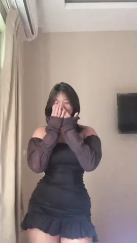 #ချစ်စရာကောင်းတာတစ်ခုပြမယ်🥺🎀 #မြင်ပါများပီးချစ်ကျွမ်းဝင်အောင်လို့🤒🖤 #ထပ်ကမယ်ကွာ😁😁 