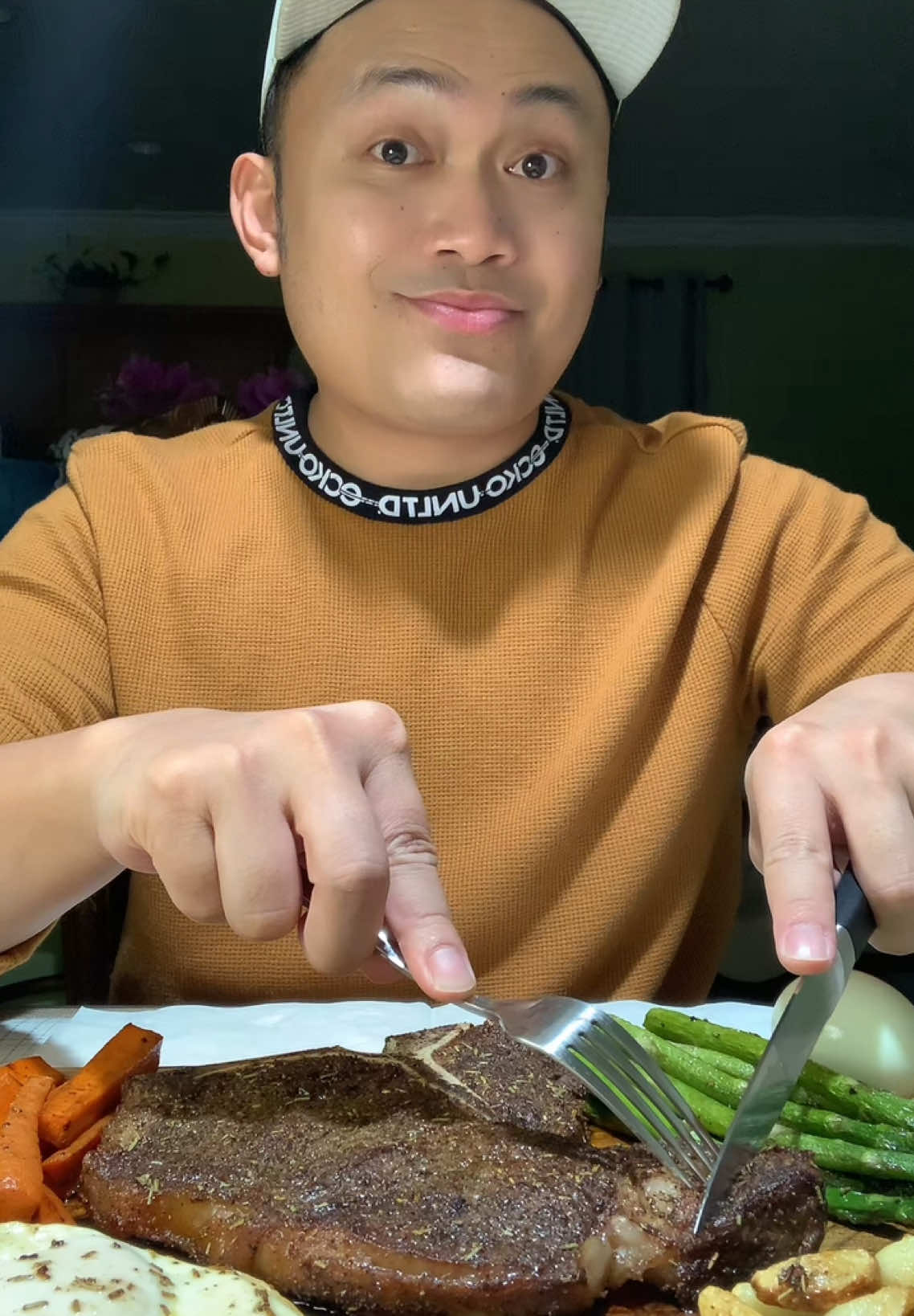 #steak #steaktiktok #mukbang #mukbangeatingshow #fy #Foodie #foryoupage #FoodTok 