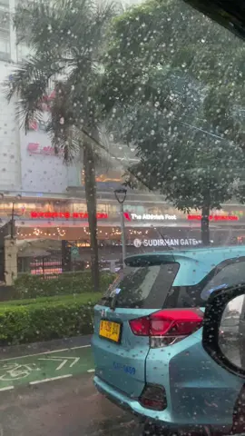#fyp #jakartavibes #rain 