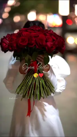 Oyeee Bestie ❤️✨🫶🏻  #friendshipgoals #BestFriends  #bestfriendsforever #bestie #bestiegoals #friendsstatus #Love #foryoupage❤️❤️ #newstatus #whatsupstatus #fyppppppppppppppppppppppp 
