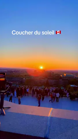 #oratoiresaintjoseph #france🇫🇷 #canada🇨🇦 #canada🇨🇦 @TikTok Canada @TikTok France @Tout Mignon 🇬🇳🇨🇦 @Tik tok motreal @Alpha Diallo 🇨🇦 