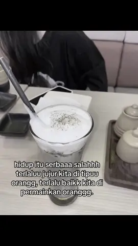 #fypppppppppppppp #lewatberandakamufyp #lewatberanda #katakata #4upage #xybca #mamuju #fotolive #lewatberandamu #fyppppppppppppppppppppppp #katakatasad #galauubrutall #hancurr #fyppppppppppppppppppppppp #lewatberandakamufyp 