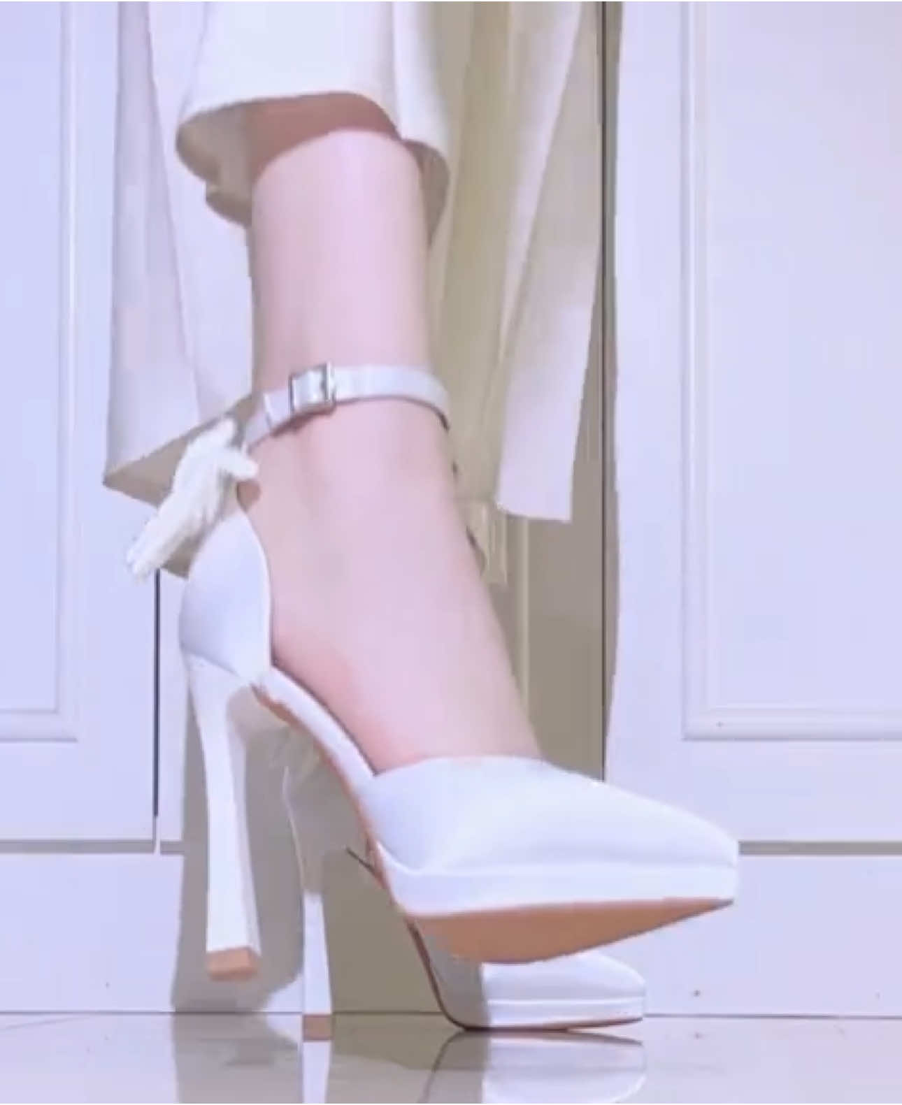 #phoidotrend #giaynuxinh #bachtuyetfashion #shoes #xuhuongtiktok #giaycaogot #fyp #phoidoxinh #foryou 