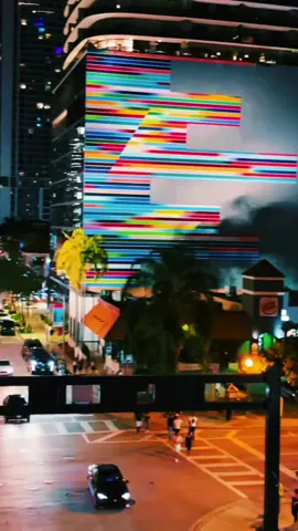 Miami Downtown Florida USA #usa #usa_tiktok #usa🇺🇸 #miami #miamibeach #miamiheat #brickell #brickellmiami #peruanosenmiami #colombianosenmiami #mexicanosenmiami #cubanosenmiami