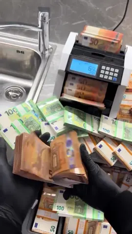 #money 