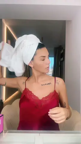 Fiolele le găsiți la @Redist Redone Romania   Sunt suuuuuper hidratante! ❤️💕