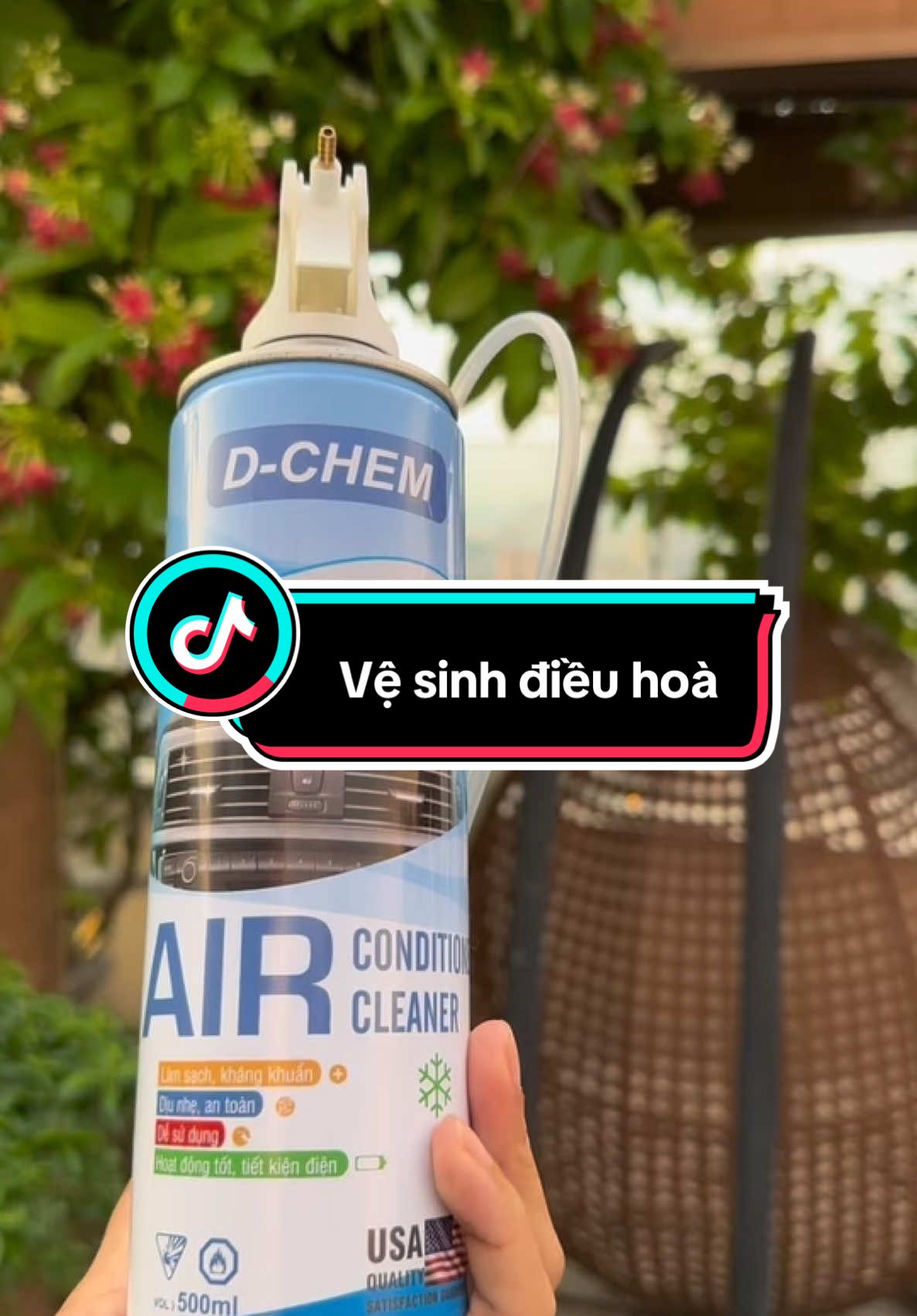 Chai vệ sinh điều hoà, dàn lạnh ô tô D-chem #vesinhdieuhoa #vesinhdieuhoaoto #vesinhdanlanhoto #danlanhoto #dieuhoaoto #trending #muataitiktokshop 