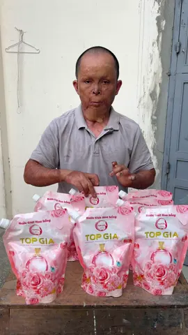 [COMBO 4 TÚI] Combo 4 Túi Nước Giặt Xả