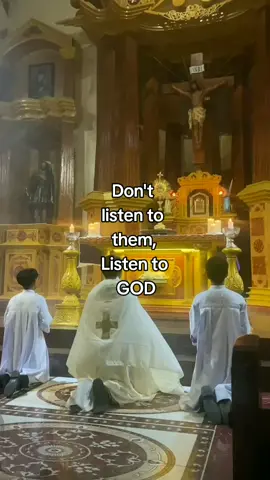 Don't listen to them,Listen to GOD⛪🙏#sakristan #catholic #buhaysakristan #fy #foryou 