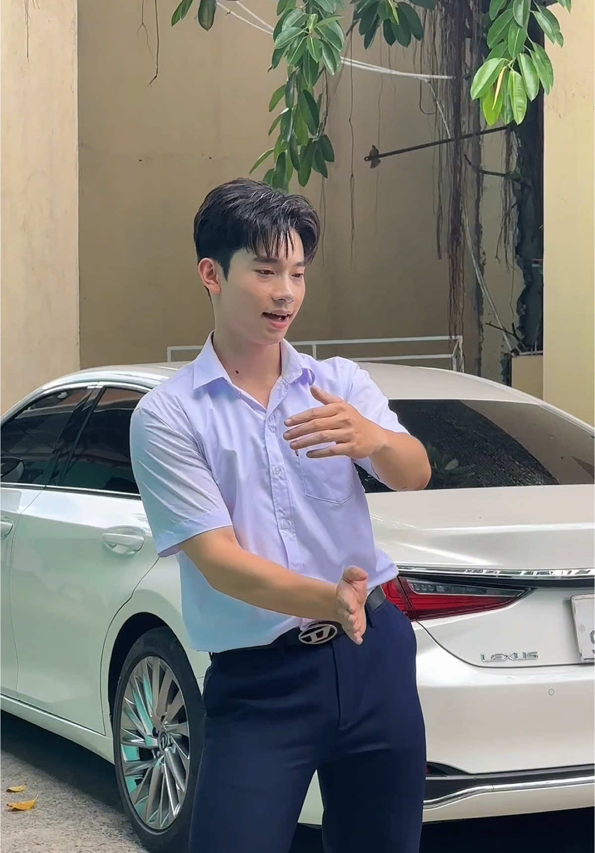 Trả lời @Cao Nguyen Ở ngoài Tom cao to lắm nhưng lên hình lúc nào cũng thấy nhỏ 😝 ở cạnh Tom là chỉ có cười thui #trolyduonghoanghai #duonghoanghai #xuhuong #tiktokgiaitri #top5mrworldvietnam @Dương Hoàng Hải 
