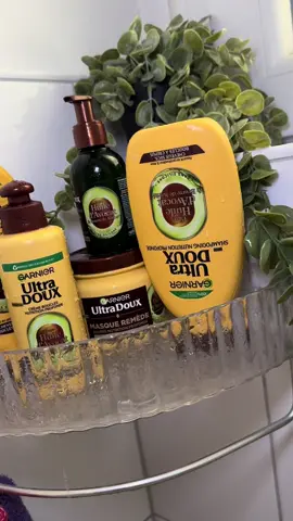 en partenariat avec Garnierhaircare Une marque que j’utilise depuis 8ans et je suis jamais déçu , qui et accessible a tout le monde -30€  @Garnier #collaborationcommercialeremunéré#garnierhaircare #garnierultradoux #karite #cheveuxnaturels #cheveuxbouclés #cheveuxcrepus 
