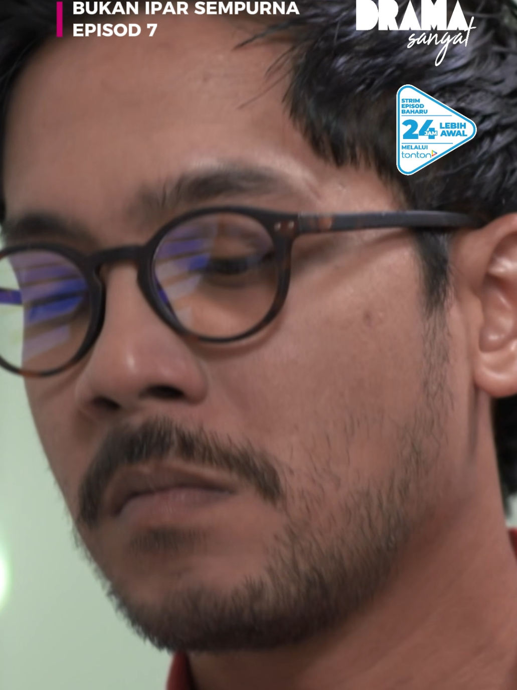 ▶️ #BukanIparSempurna -> Setiap Isnin-Jumaat -> 7.00 Malam Di TV3! Inspirasi novel “Bukan Cinta Sempurna” oleh Bellesa Korang boleh strim episod baharu  #BukanIparSempurna 24 jam lebih awal di Tonton! Dibintangi : @cahayanilamm sebagai Nadhia @ikmalamry sebagai Firash @nadnisaa sebagai Atma @thehafeezmikail sebagai Zahin @fazlinaahmaddaud sebagai Farida Dan ramai lagi ! Arahan: @ejumpmohd Terbitan: @metrowealth Penulis Skrip: Panel MIG Penulis Novel: @thisbellesa Penerbit Buku: @ideakreatifpublication #DramaSangat  #BukanIparSempurna #Akasia  #TV3Malaysia