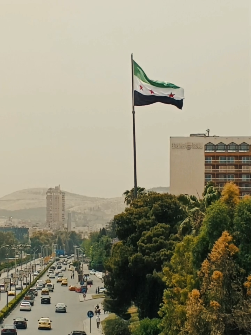 دمــشــق الـيـاسـمــيـن ، ؏ــنـوان الــحـضــارة ، لـحـن الـحـيـاة🫀💚 #تصويري #اكسبلور #fyp #viral #tiktok #capcut #foryou #explore #اعادة_النشر🔃 #الشعب_الصيني_ماله_حل😂😂 #سوريا #syria #damascus #دمشق #بني_امية 