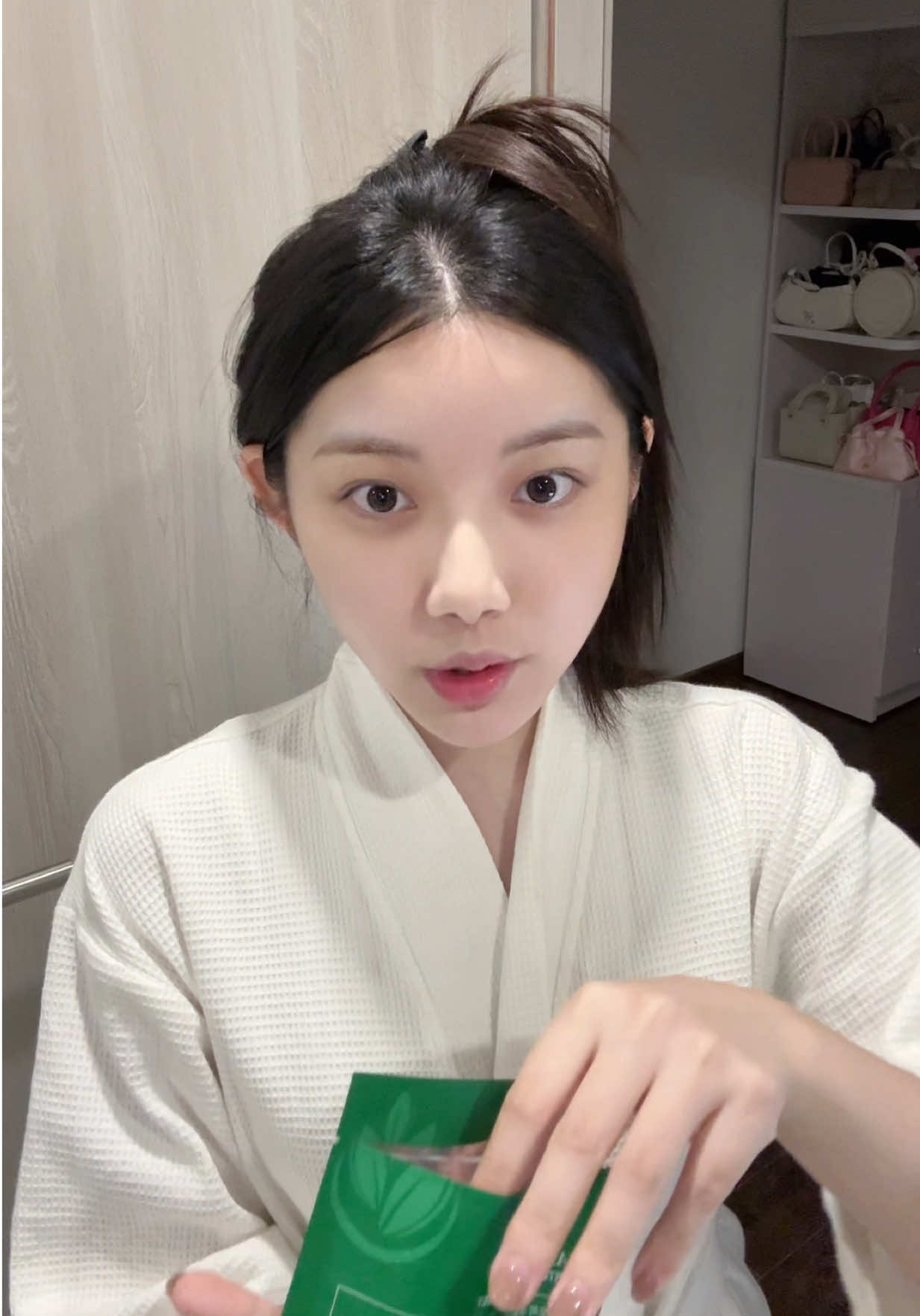 Một chiếc mask tui siêu mê🥹                                 🤍                                                                       #caryophy 