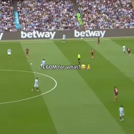 What a player he is🤩 // #omarmarmoush #mancity #goal #fyp #fyppp #footballtiktok #edit #cold 