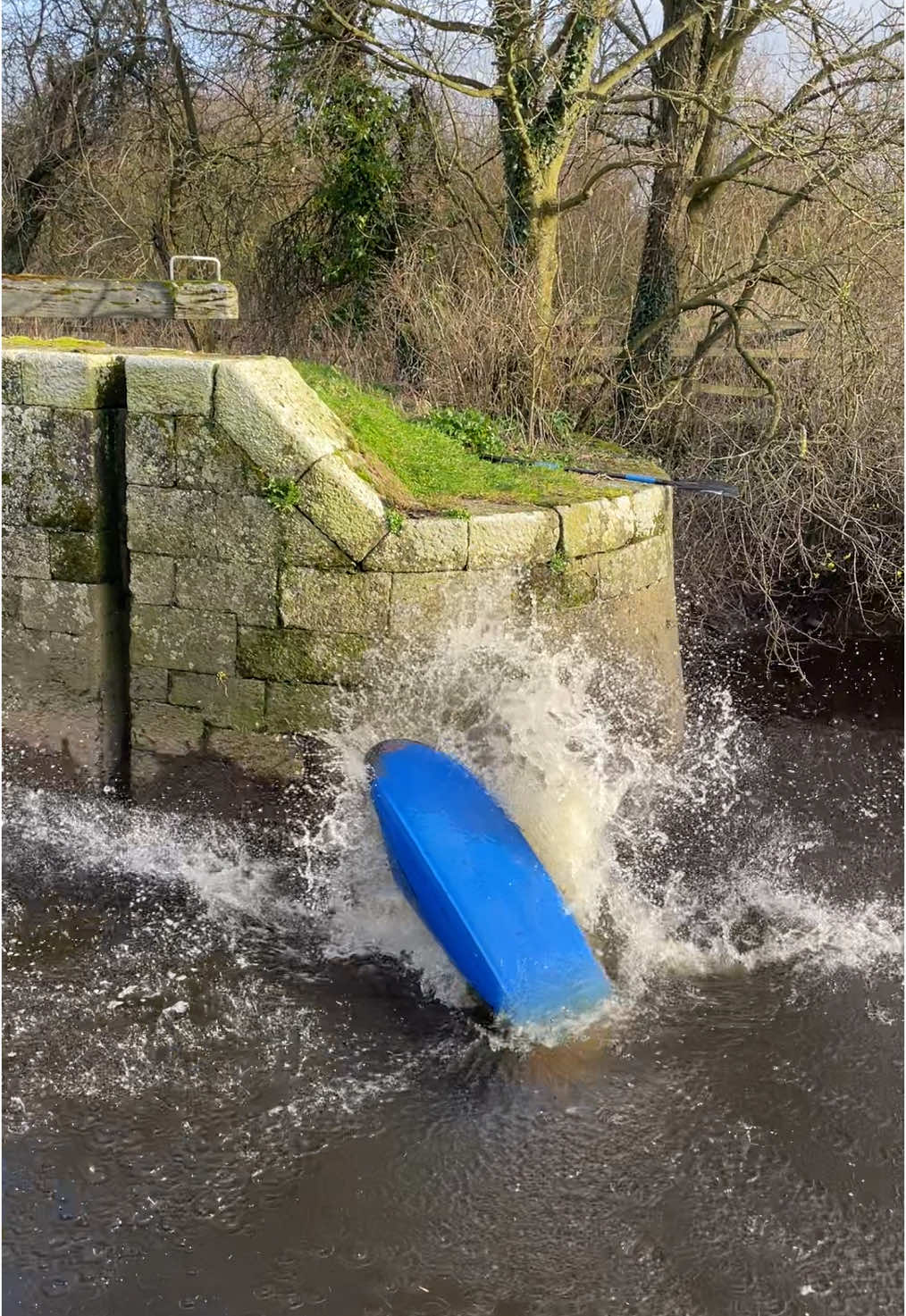 Olympic diving in a kayak 