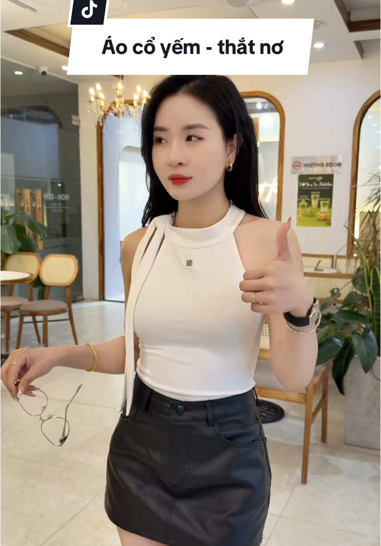 Áo dễ phối - dễ mix - dễ mặc #thaothanhthat99 #fashiongirl #phoidoxinh #macdepmoingay #reviewdoxinh #shopping #muataitiktok #fypシ゚ #aocoyem #aoxinh #aohottrend #22etm #38sp #aoxinhhottrend #aoxinhchonang #xh #viral #aocotton #aothun 