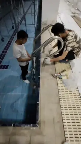 #swimmingpool Swimming pool  Ladder 304 stainless steel  Installation tutorial