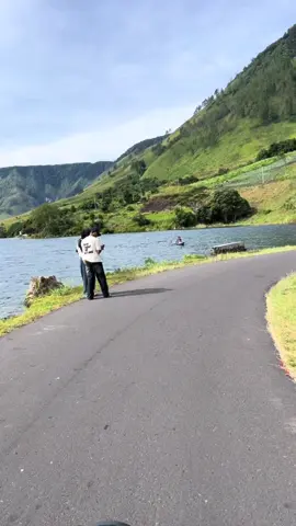 #fypシ゚ # jalan ke ujung silalahi # indahhh #danautoba #sumaterautara 