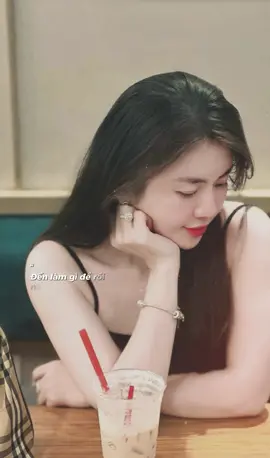 Nếu không được vạn người mê Thì ít nhất phải làm một người mệt 😃