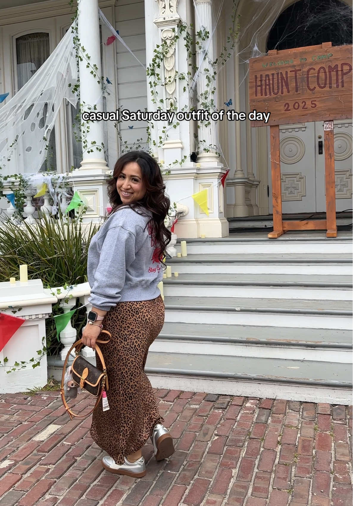 Sweater and skirt from @Old Navy Official 🤎 We love a good satin skirt and cropped top combo 🤌🏼  #casualoutfits #casualoutfit #casualoutfitideas #casualoutfitinspo #casualootd #casualoutfitidea #casualoutfitsdaily #outfitoftheday #outfitoptions #outfitoftheweek #outfitideas #OutfitChange #outfitinspiration #outfitsinspo #cheetahskirt #oldnavystyle #oldnavyfinds 