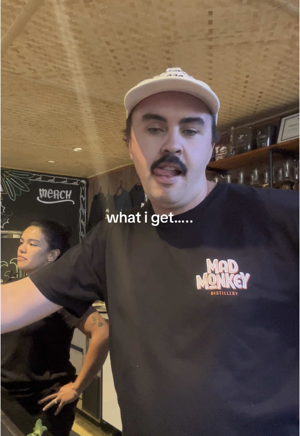 can never go through a single video without seeing something like this smh 🤦‍♀️ #saturdaynight #madmonkey #makemefamous #adelaide #adelaidebars 