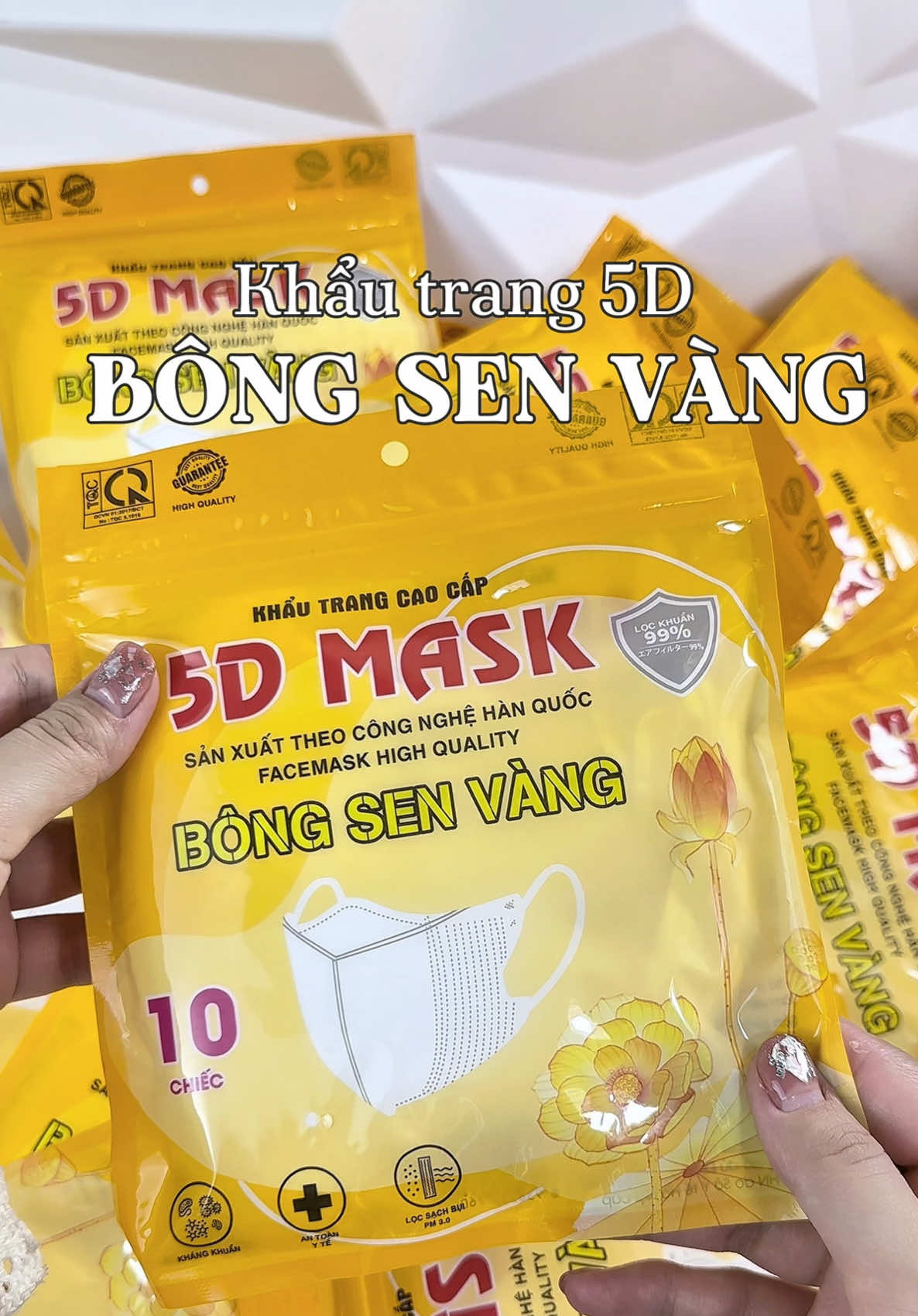 Ai cũng nên có & thực sự cần thiết ! #khautrang #bongsenvang #khautrangbongsenvang #khautrang5d #khautrang5dbongsenvang #xuhuong #fyb #riviucunghuong #review #covid19 #doisong #suckhoe 