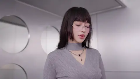TRENDING NOW, SING-OFF tiktok songs part 22 is now out on YT : RZD vs @INDAHKUS 
