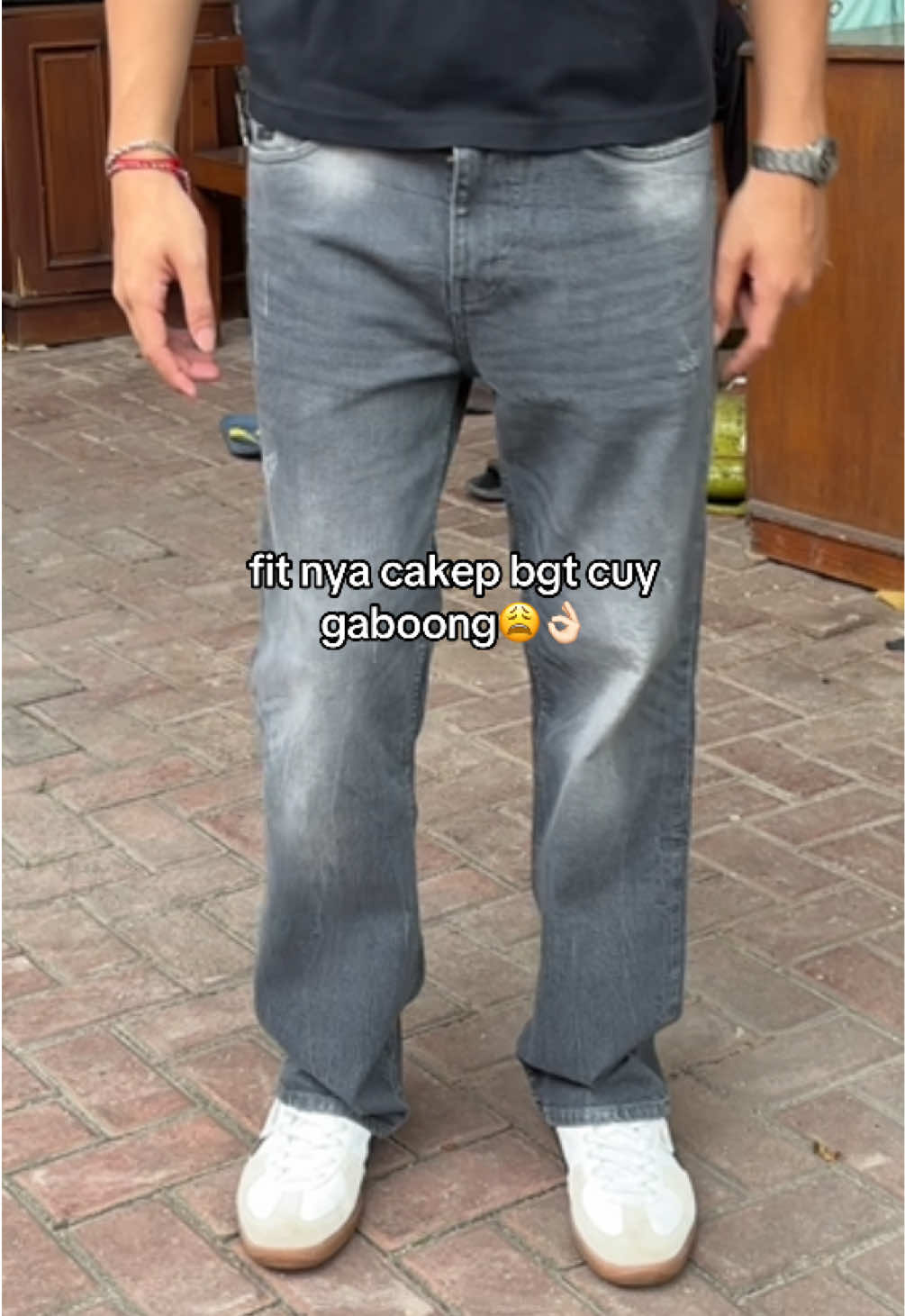 aslii cakep bener nih celana😍🙌🏻 #loosejeans #jeans #celanajeans #celanajeansmurah #celanajeanspria 