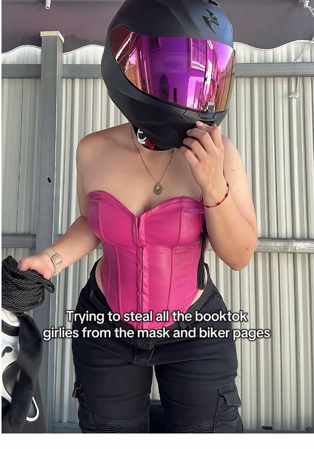 Is it working? 👀  . . . Use code “inked” with @MotoLoot & @Amotopart_Fairing or @amotopart for some 💸 off 😉  . . #motorcycle #biker #bike #foryo #creatorsearchinsights #feed #bikers #pageforyou #bikergirl #t #tt #tiktoker 